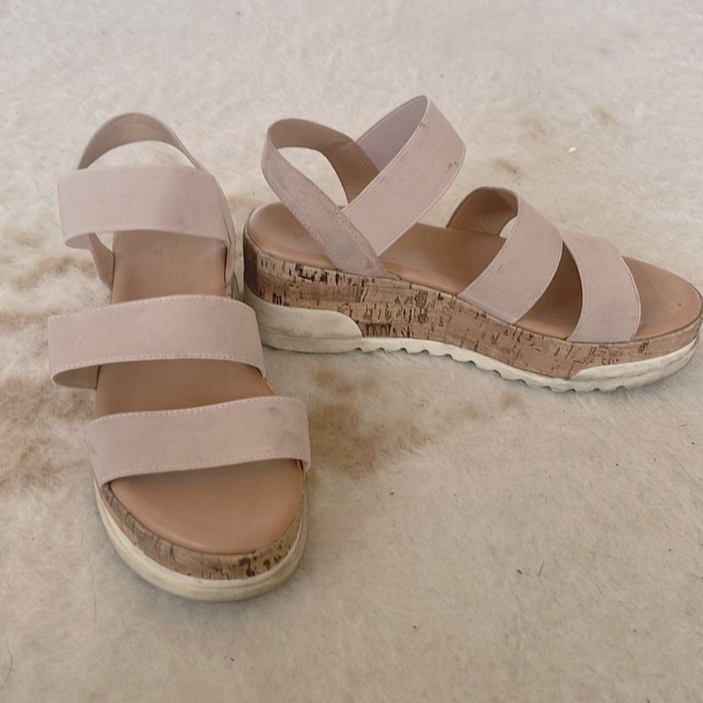Platform sandals for summer!